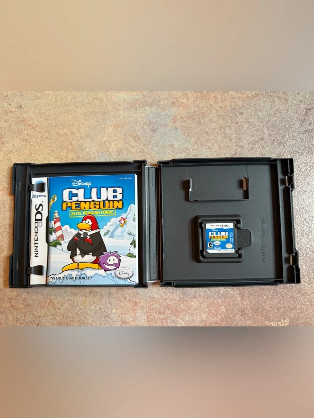 Disney Club Penguin: Elite Penguin Force - Blue Cover with Red Penguin